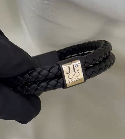 Pulseras Personalizadas en Cuero y Oro 18K